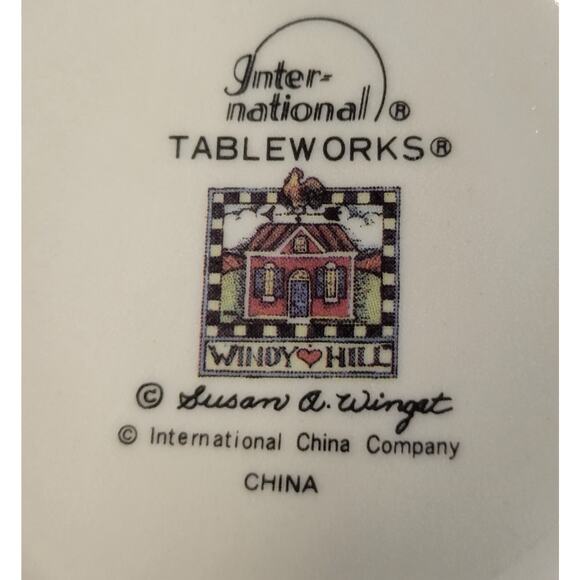 International Tableworks Farmhouse Rooster Mug Susan Winget 9 fl oz Handled - Picture 7 of 10